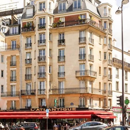 Beautiful Apartment With A View Of Eiffel Tower In Center Paris Exterior foto