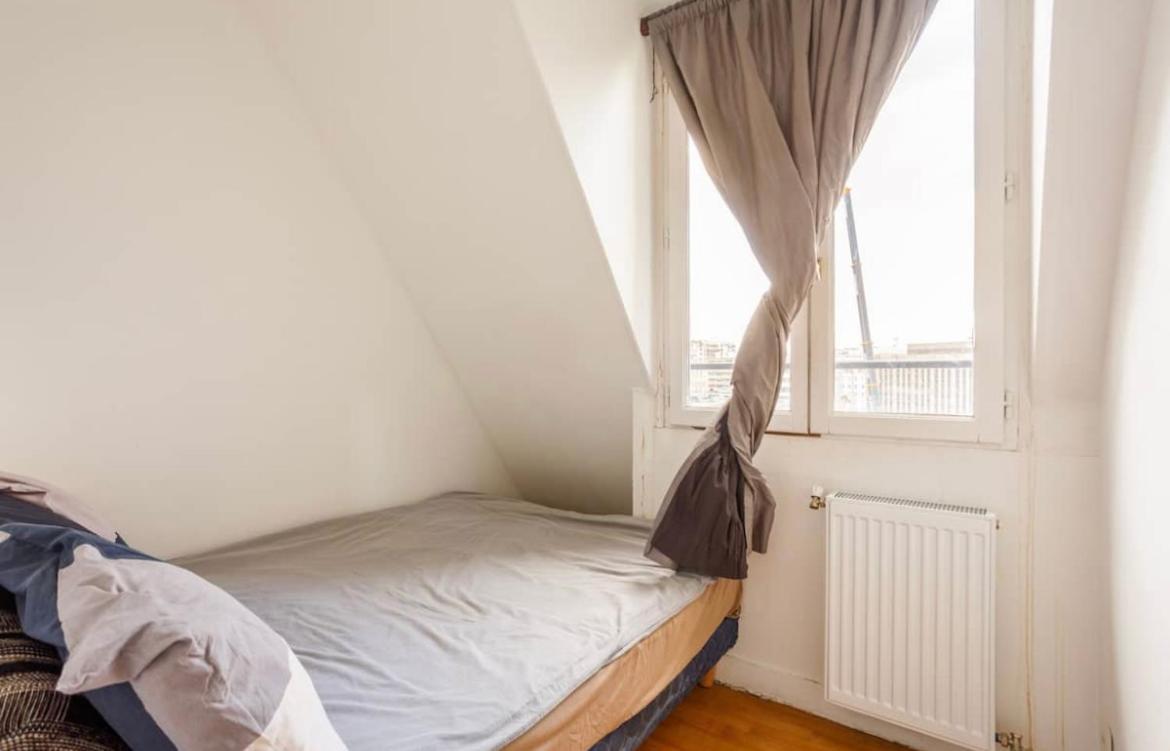 Beautiful Apartment With A View Of Eiffel Tower In Center Paris Exterior foto